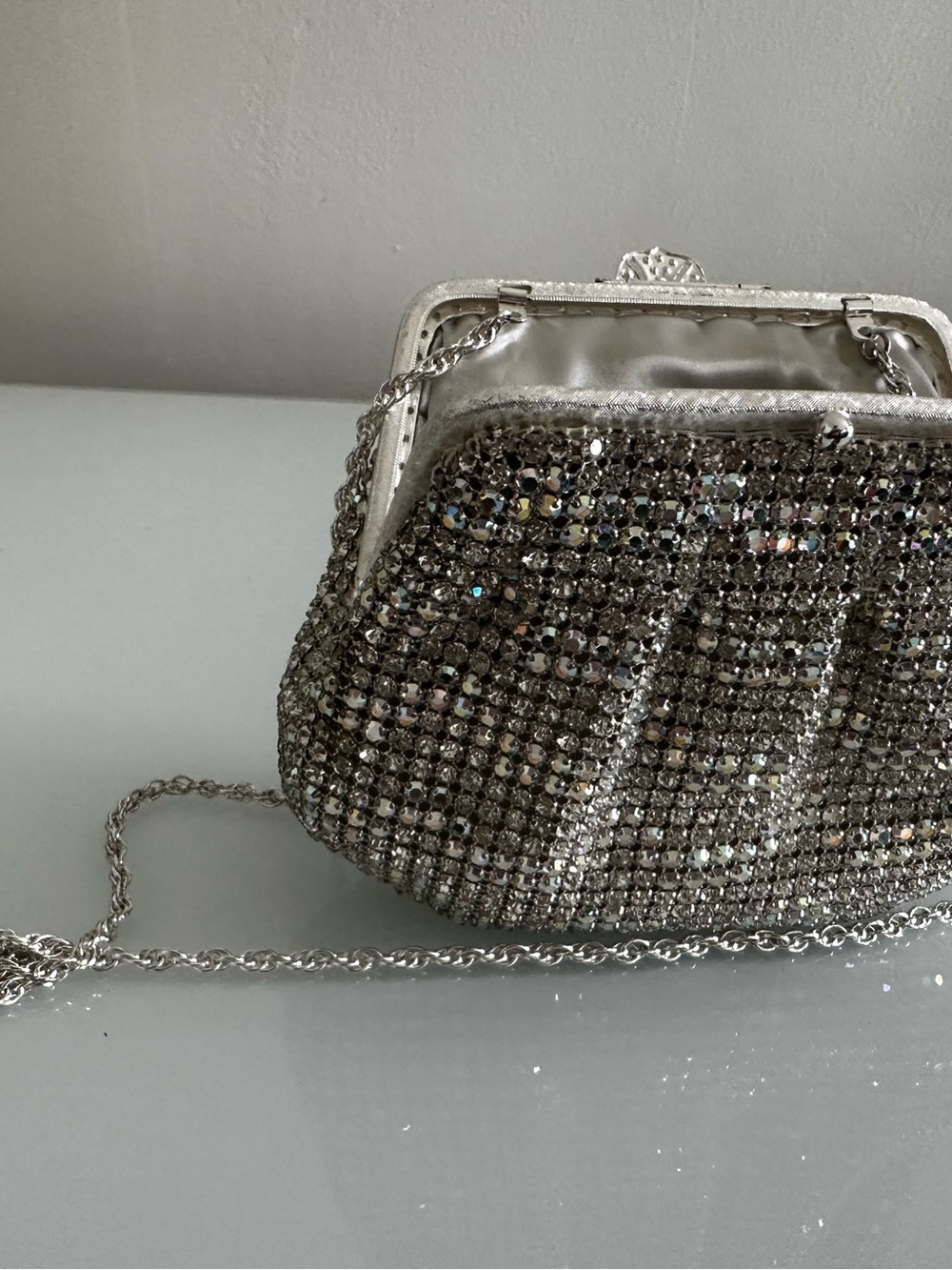 Silver Crystal Mesh Evening Bag - Brand Unspecified - Picture 4 of 7